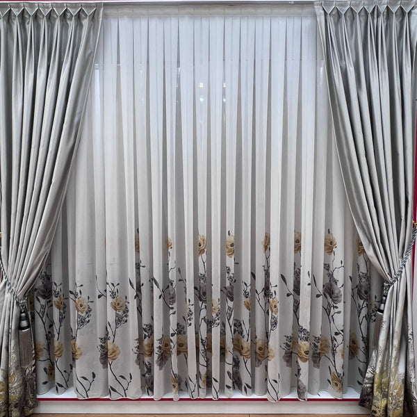 Gardine mit Beige/Grauem Blumenmuster – mit Kräuselband (1 Stück)