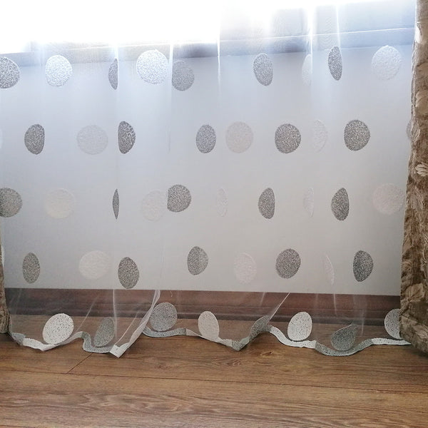 Gardinen mit Kugelstickerei Weiß/Grau – mit Kräuselband (1 Stück)