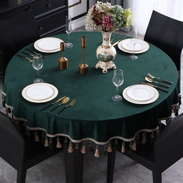 Runde Samt-Tischdecke mit Quasten – Maßgeschneiderte Größe