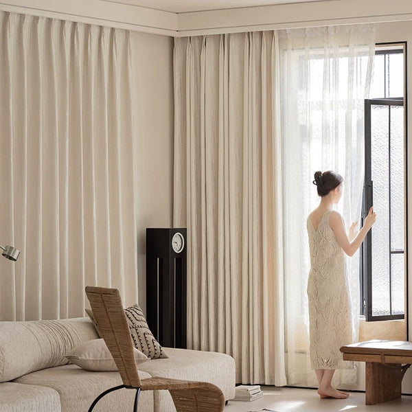 Moderner Vorhang Pearl Chenille 80% Verdunkelung Creme – mit Kräuselband (1 Stück)